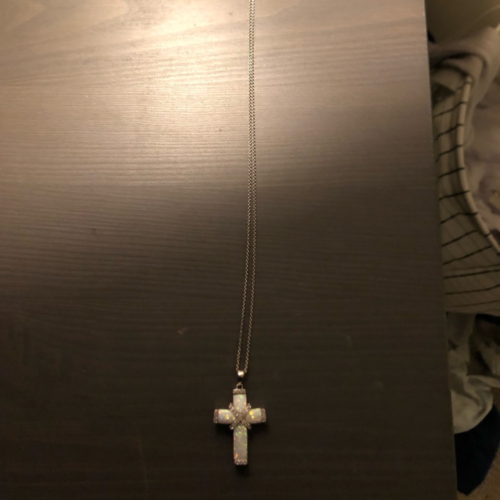 ✝️ OPAL CROSS - Picture 9 of 9